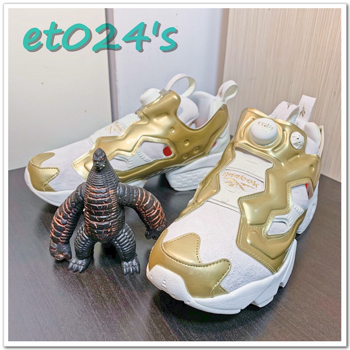 锐步Instapump充气跑步鞋