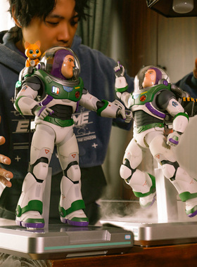 正版robosen乐森巴斯光年喷气语音控制互动玩具 变形模型限量版