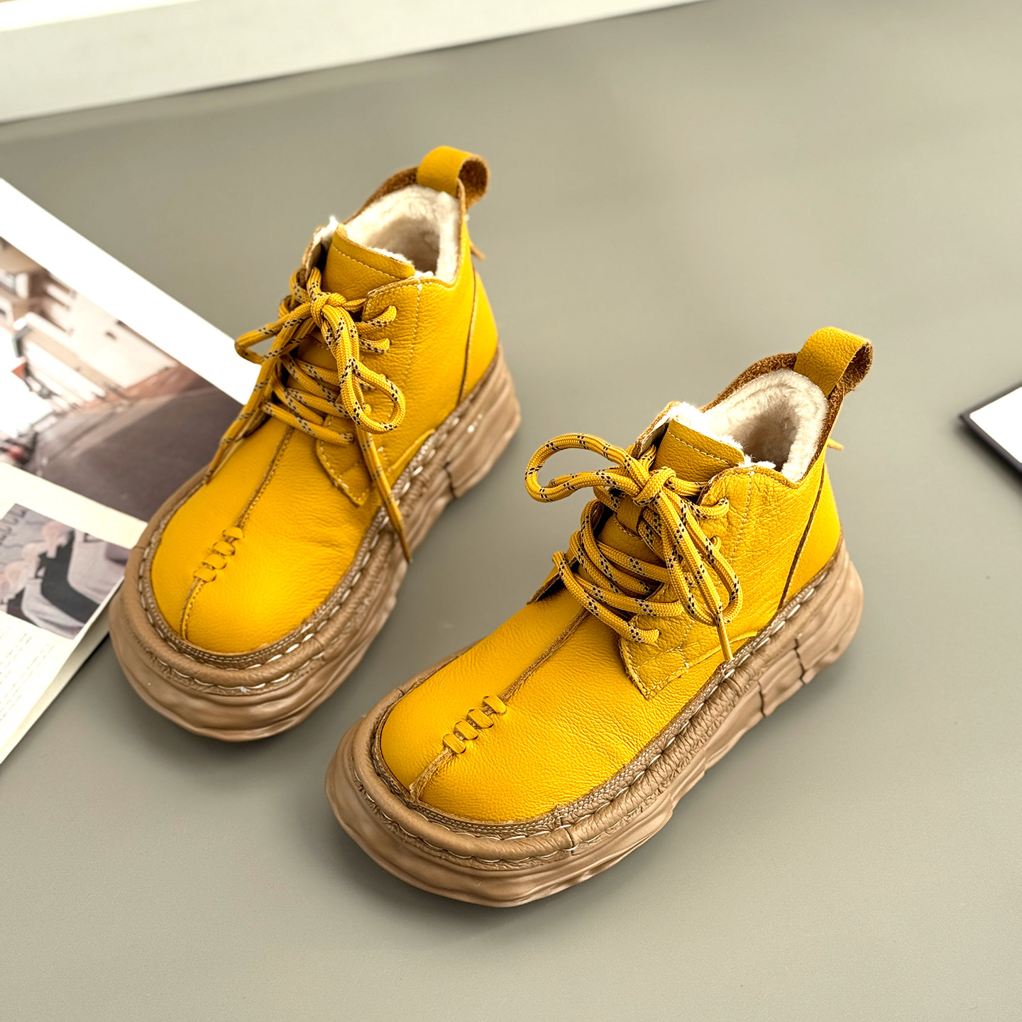 短筒靴棉靴头层牛皮丑萌马丁靴