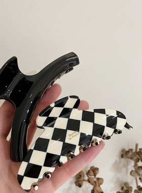 韩国进口鲨鱼夹抓夹发夹后脑勺发抓女高级感大号发量多棋盘格黑色