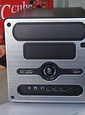 AOpen小机箱XC-CUBE EZ661主板加AMD3000+CPU