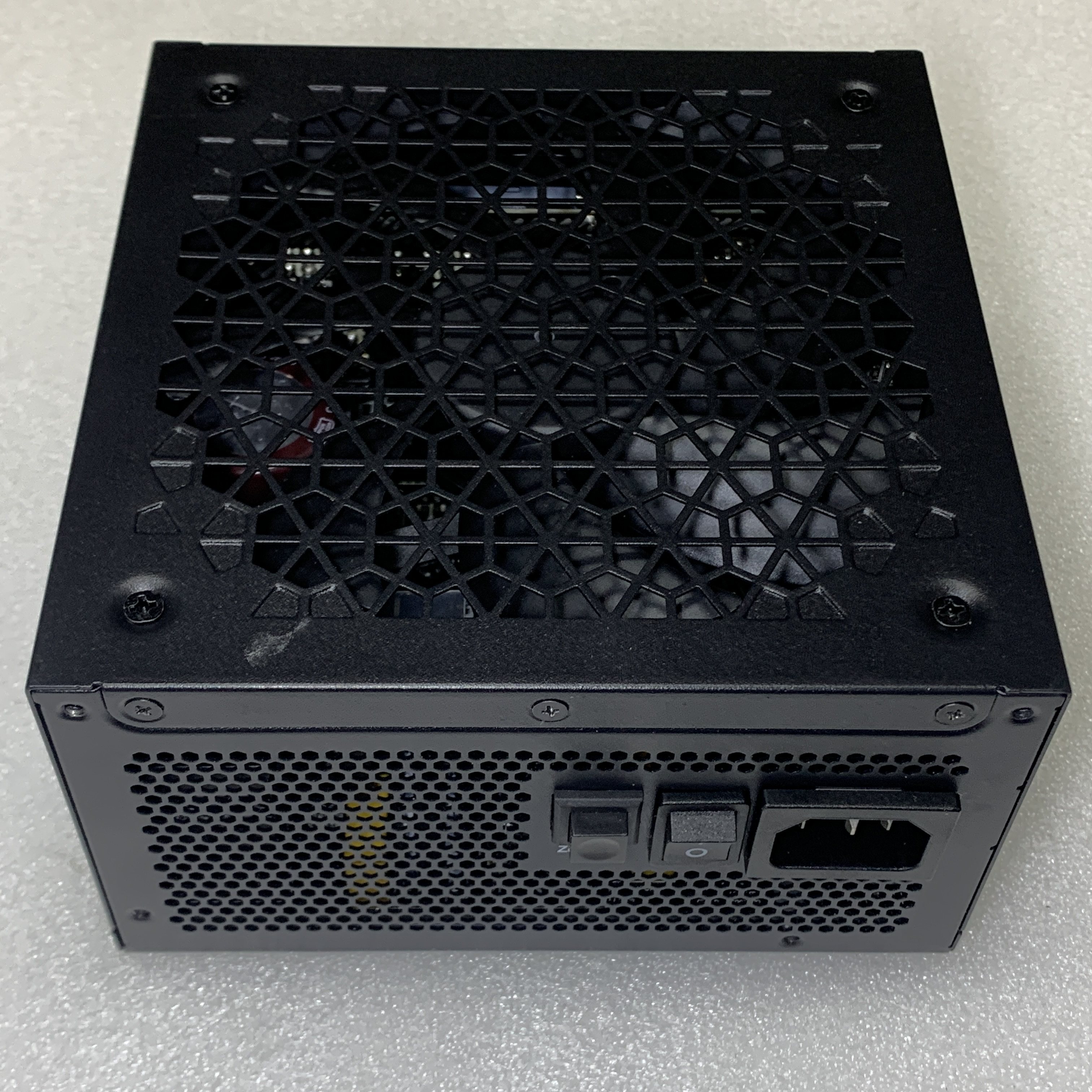 CWT金牌全模组850W电源 ATX3.0版全日系电容智控0转风扇三年换新