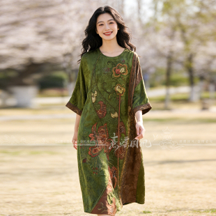宽松国风连衣裙女 复古天丝贴布绣袍子绿色七分袖 2026年春季 新中式