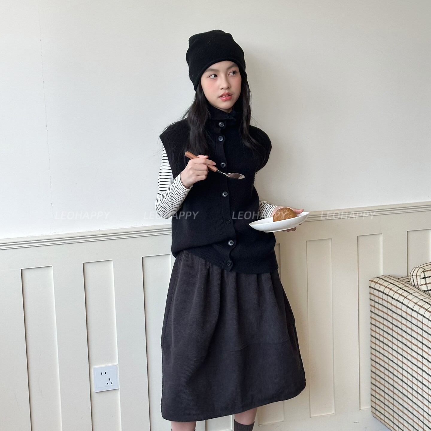 LEOHAPPY儿童马甲秋季新款女童毛衣马甲针织衫立领翻领亲子上衣图片