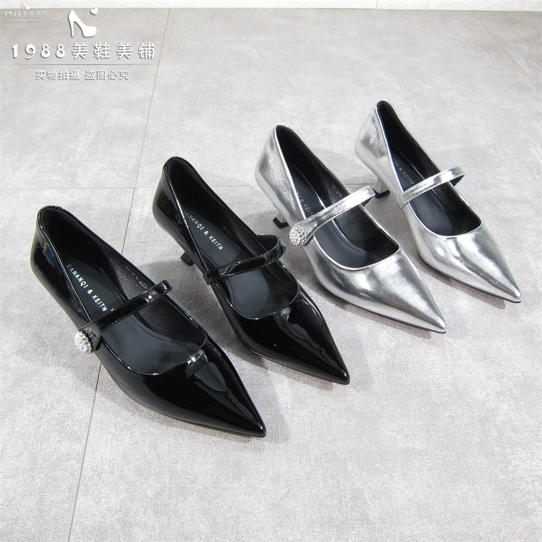 小众尖头银色单鞋低跟玛丽珍女鞋