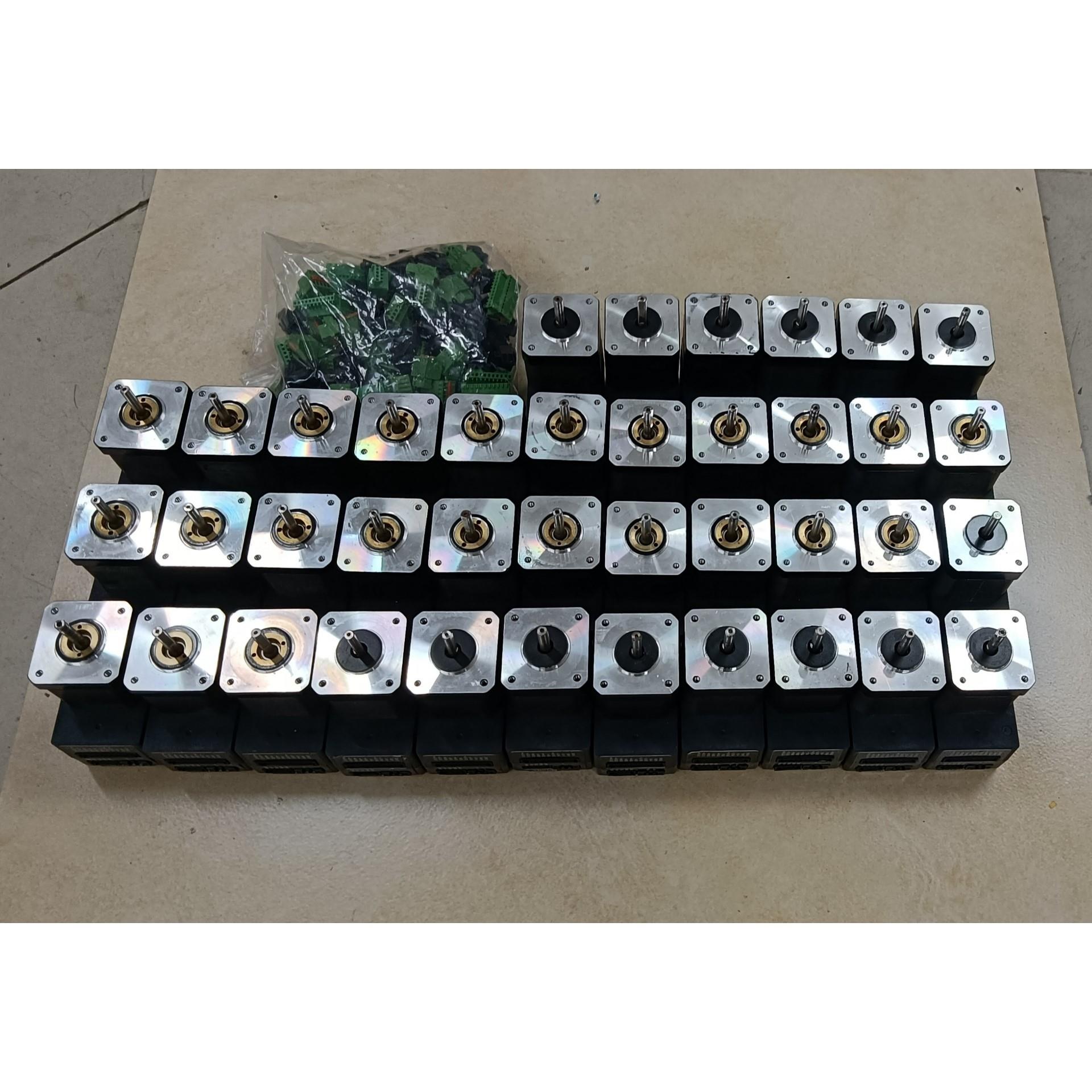 39个052牛米鸣志42闭环一体步进电机Y2SSSM17S