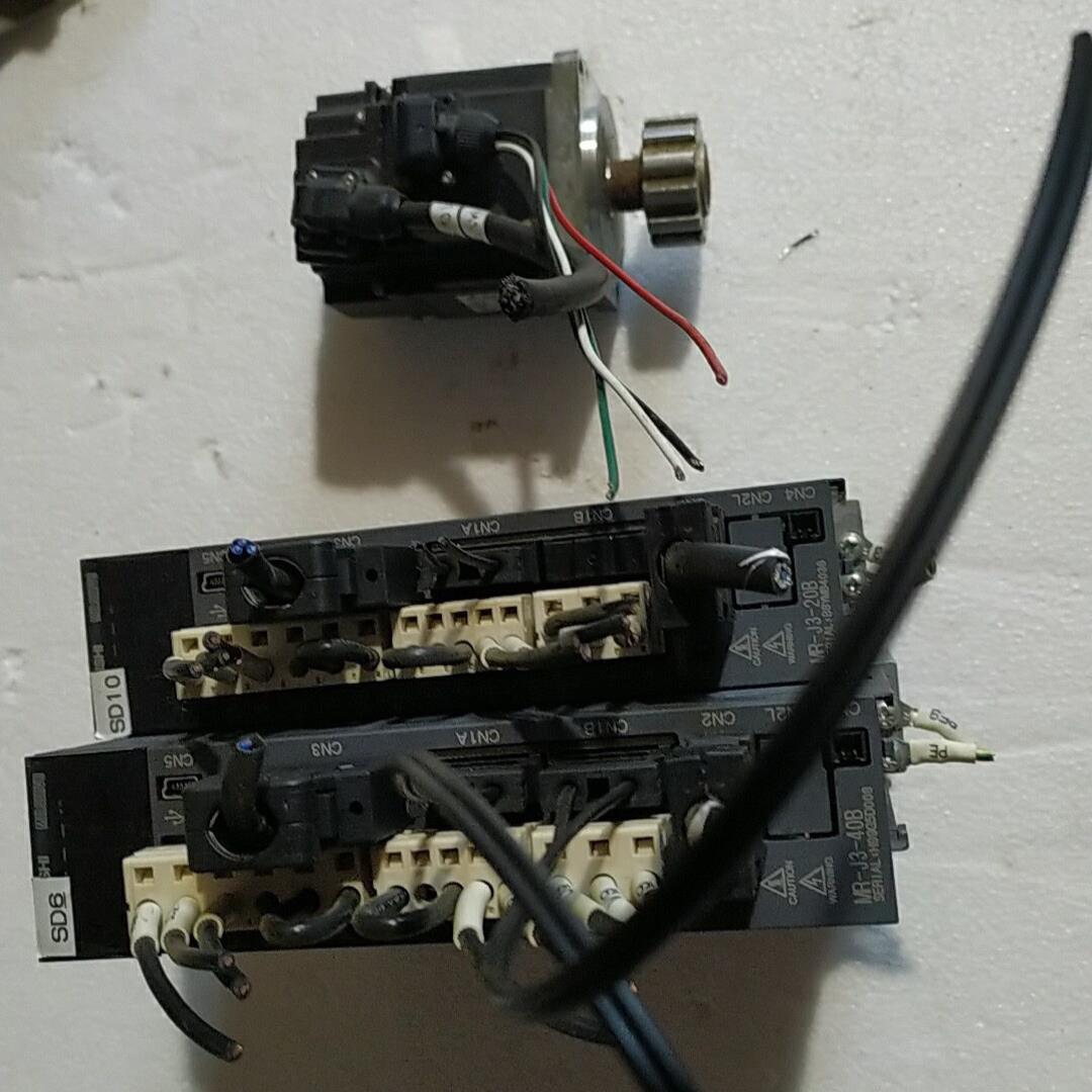 议价品～三菱伺服驱动器MR-J3-20B 20A   HF-KP23