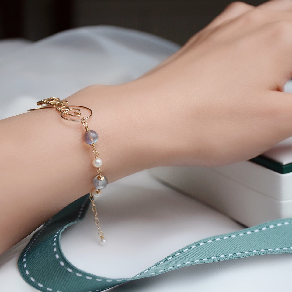 「定制手链」原创设计名字女英文字母天然珍珠灰月光石水晶小众风