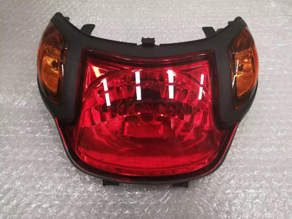 轻骑铃木睿彩睿梦QS125T-4B/4C-5A后尾灯总成 后刹车灯后转向灯