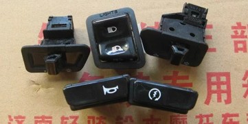 铃木丽彩125T韵彩锋彩优驿UU125UY125喇叭启动转向大灯远近光开关图片