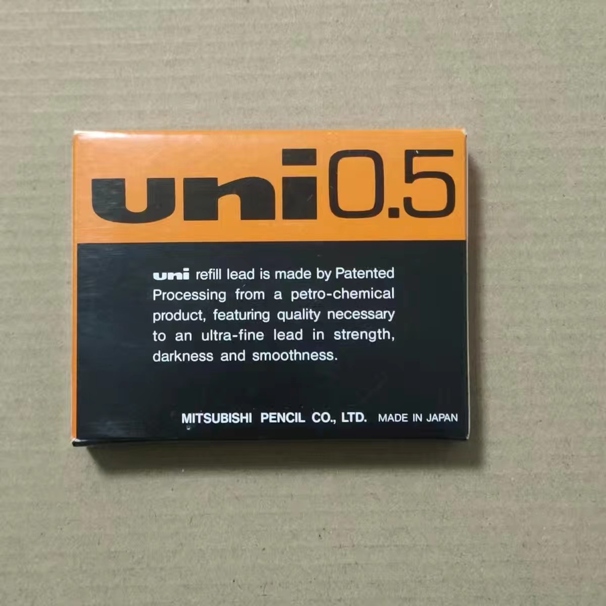 铅芯三菱书写顺滑不易断芯易擦