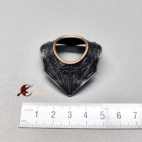 龙山重工1/6女巫妖王合金脖套