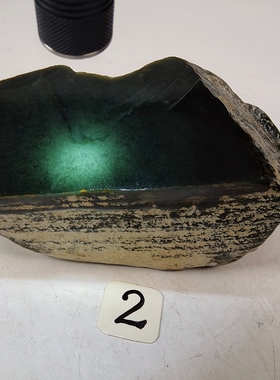 H949天然和田玉原石切料 墨绿手镯牌子珠子料5.37斤