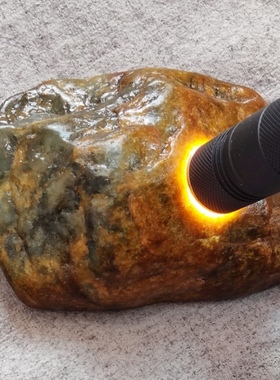 H828和田玉析木绿河磨玉原石深黄绿色手把件料吊坠料0.96斤