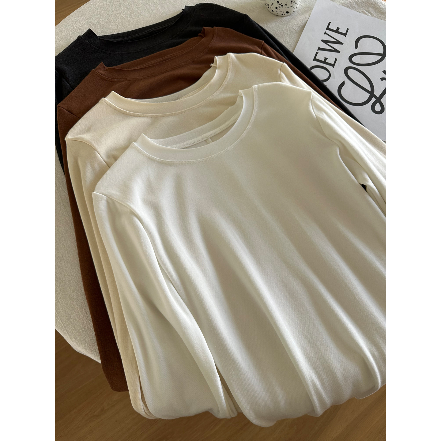 极简风纯色卷边仿羊绒打底衫T恤