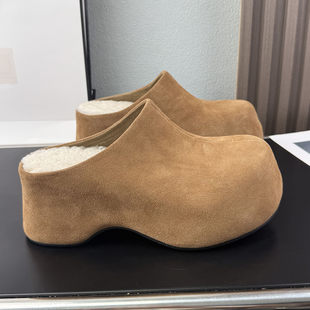 [明星同款]欧货真皮厚底勃肯鞋女2025秋冬新款卡皮巴拉复古加绒包