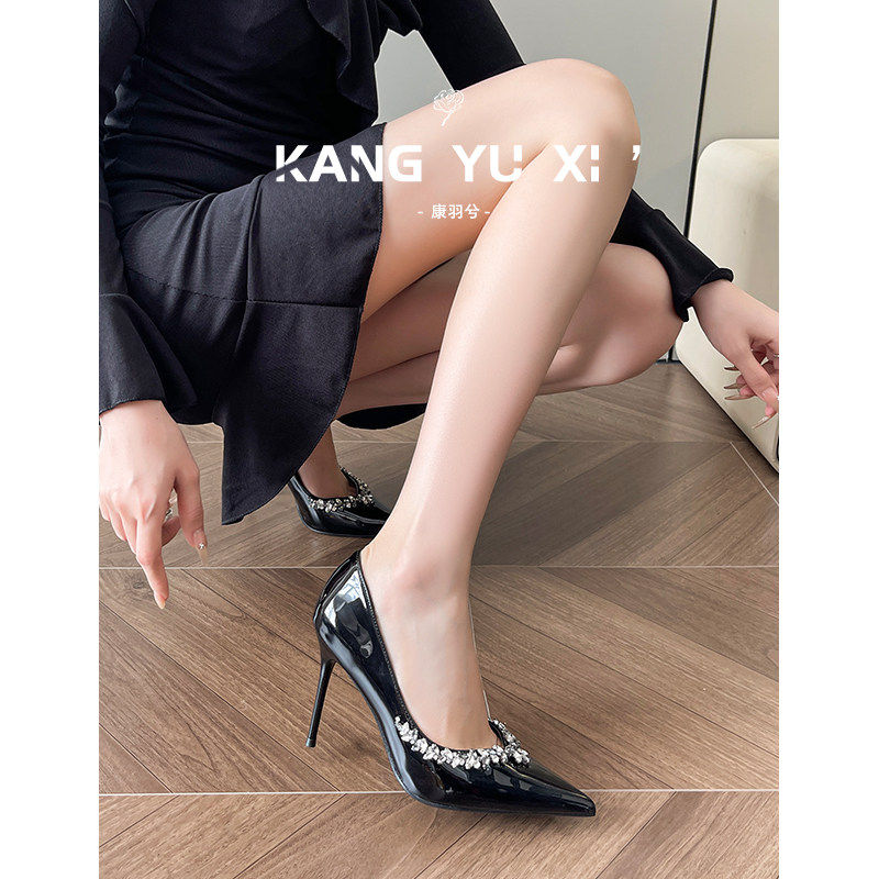 [明星同款]黑色水钻御姐高跟鞋女细跟2025新款尖头不累脚高级感气