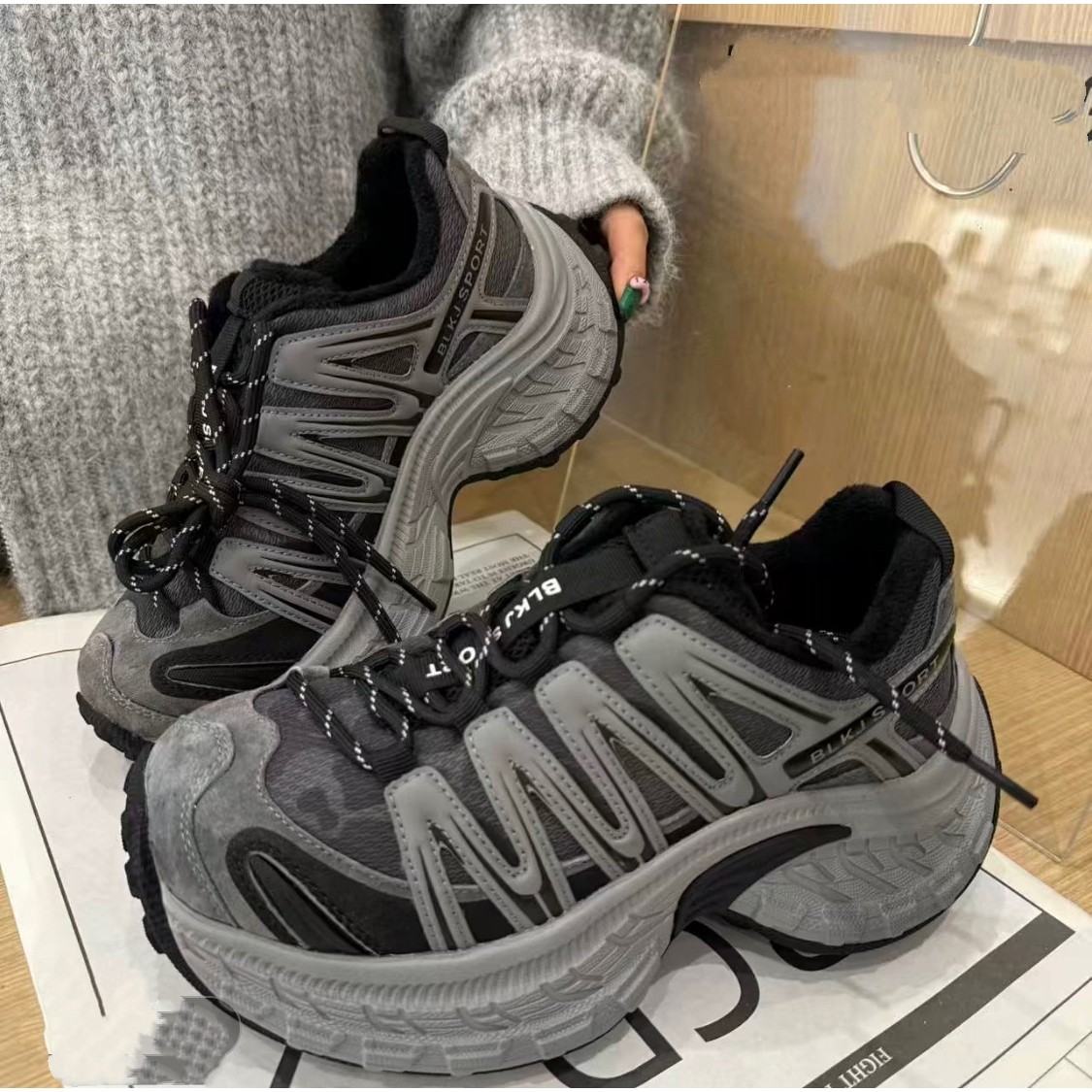 [明星同款]欧洲站2025秋冬新款真皮厚底增高显瘦老爹鞋女加绒保暖,女鞋,老爹鞋,淘宝优惠券,粉丝福利购,淘宝优惠卷