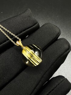 天然钛晶发晶水滴吊坠女锁骨项链无事牌貔貅雕刻件男水晶手链饰品