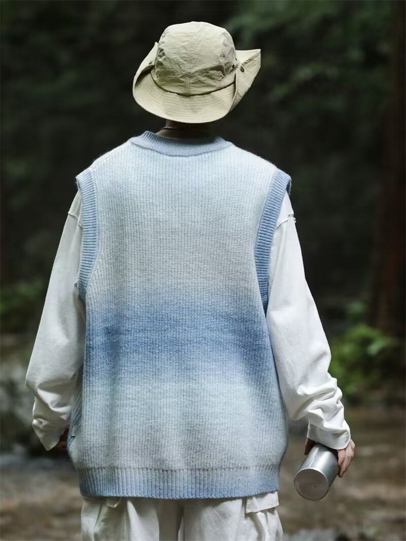 Gradient V-neck embroidered knitted pullover with vest sweater XZ307-MY2335-P55_voghion.com