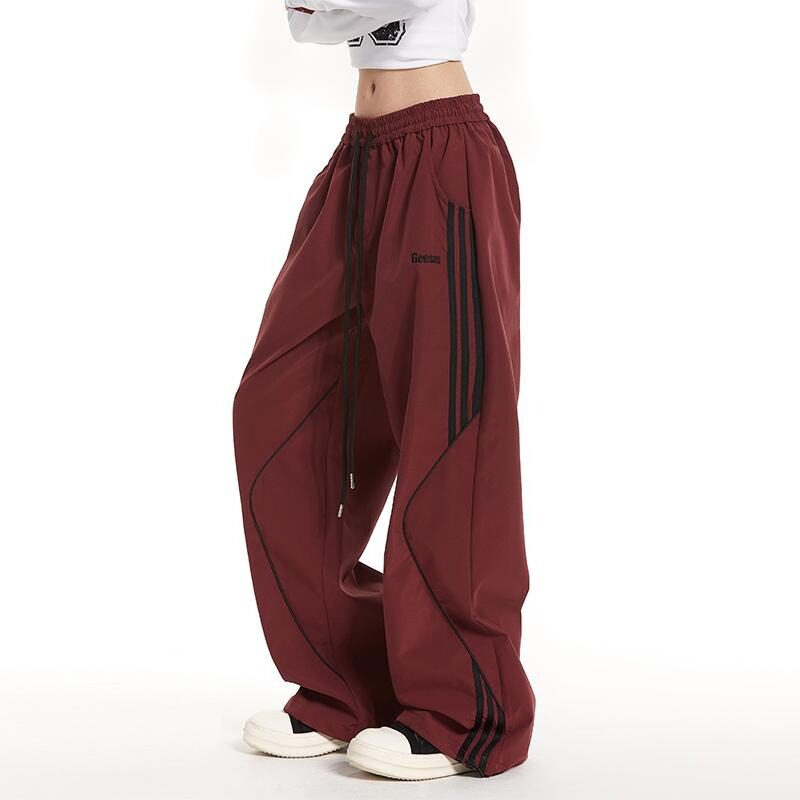 红色机能休闲裤男女美式复古街头痞帅春秋季弯刀裤潮牌条杠运动裤