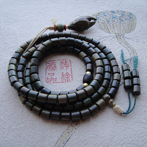 天然绿檀108直切精工佛珠串蟹钳