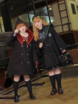 taobao agent Genuine student pleated skirt, woolen coat, knitted winter sweater, plus size, long sleeve