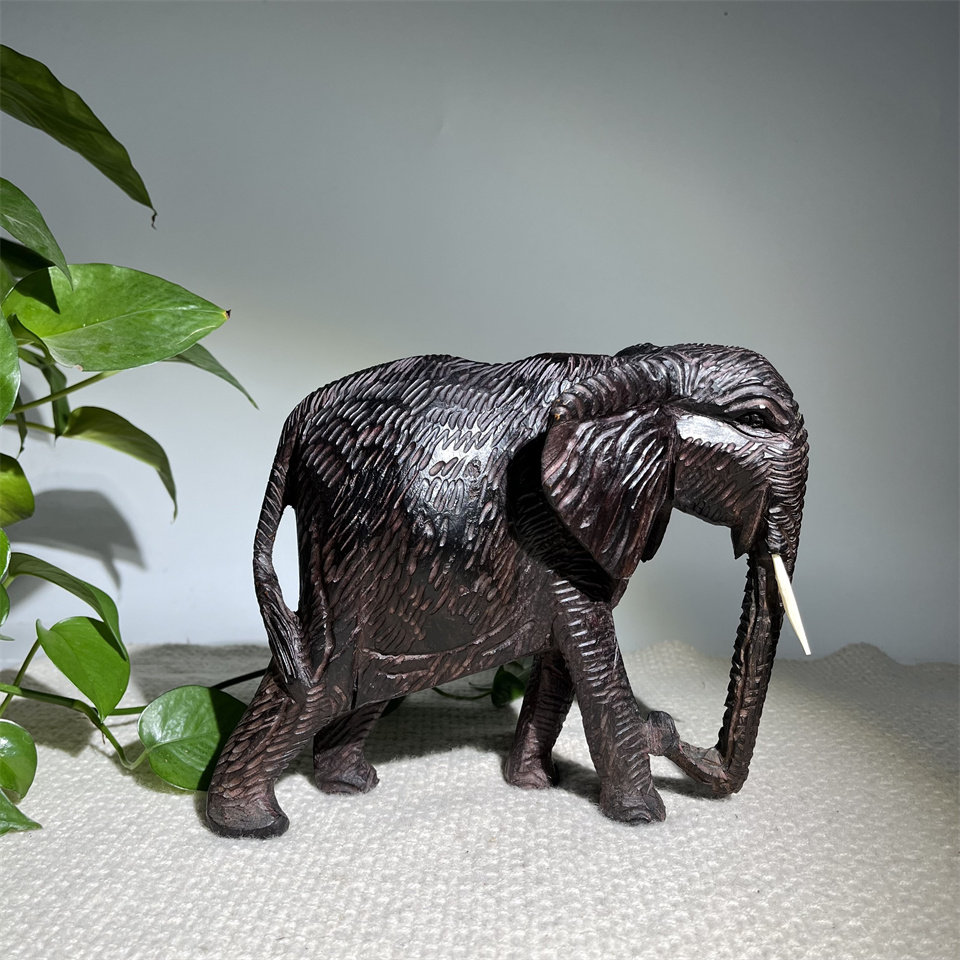 新品限量非洲黑木雕大象 原生态乌木雕 家装办公创意摆件