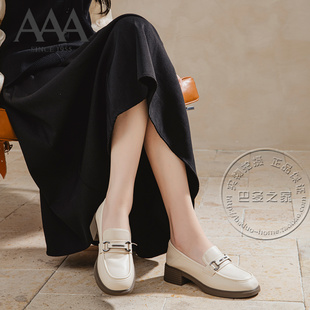 AAA女鞋合成革嵌水钻金属扣中粗跟中口乐福鞋英伦风中性皮鞋单鞋