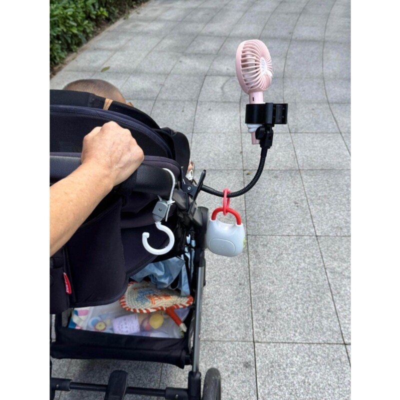婴儿车风扇支架手持风扇固定架小风扇夹子卡扣360°旋转便携神器
