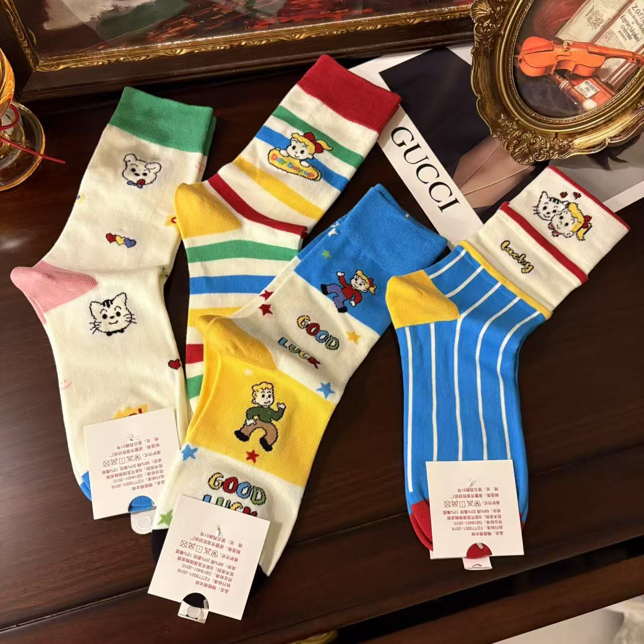 2025年卡通原田可爱小女孩日系漫画元素中筒袜学生党少女心秋冬女