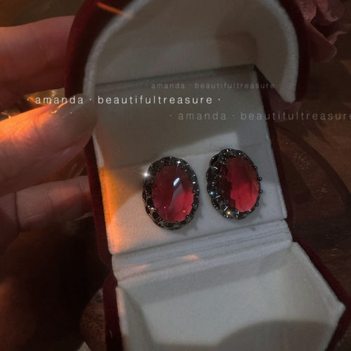 红宝石复古港风女高级感耳钉