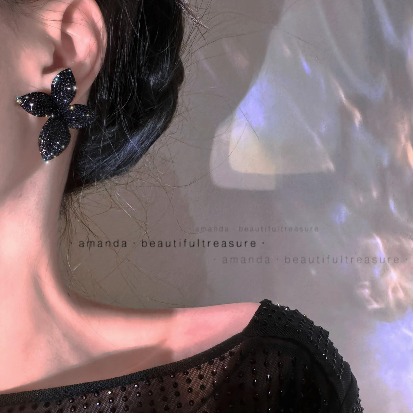 小众轻奢黑色水晶花朵夸张个性法式时髦耳钉女高级感气质满钻耳饰,饰品/流行首饰/时尚饰品新,耳钉,淘宝优惠券,粉丝福利购,淘宝优惠卷