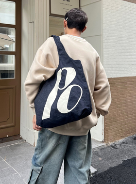 YUEN小众时髦复古单肩腋下牛仔帆布包男女轻便手提包中性风大容量