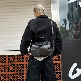 YUEN设计款 ins单肩斜挎ins手提包单肩旅行包波士顿枕头包pu男女潮