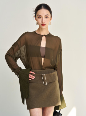 MOSU 绿色高级感透明设计感衬衫+高腰短款半身裙套装女春两件套