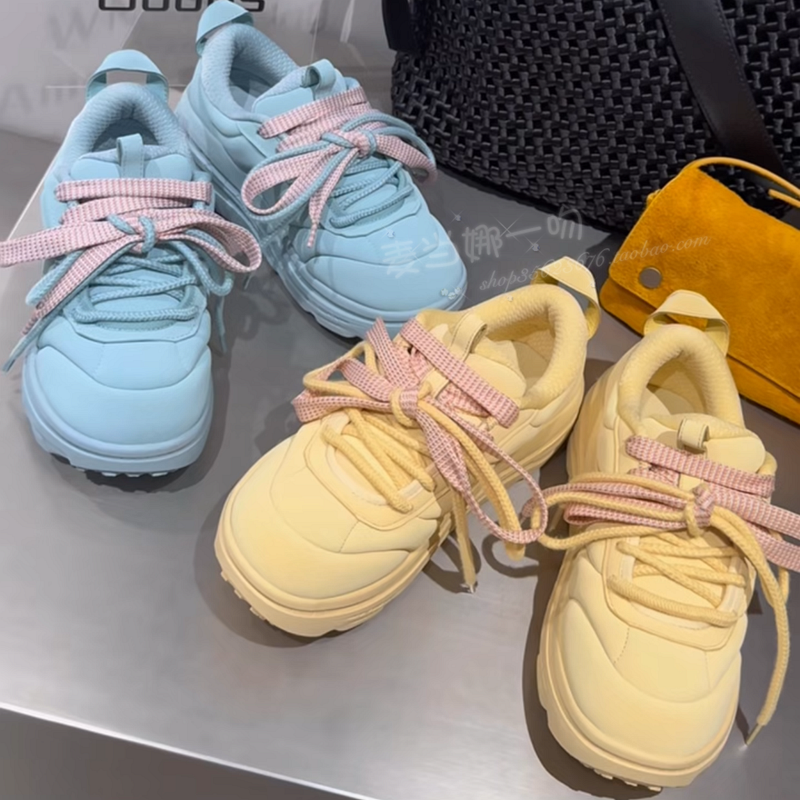 WM6早秋轻软系带泡芙厚底休闲鞋