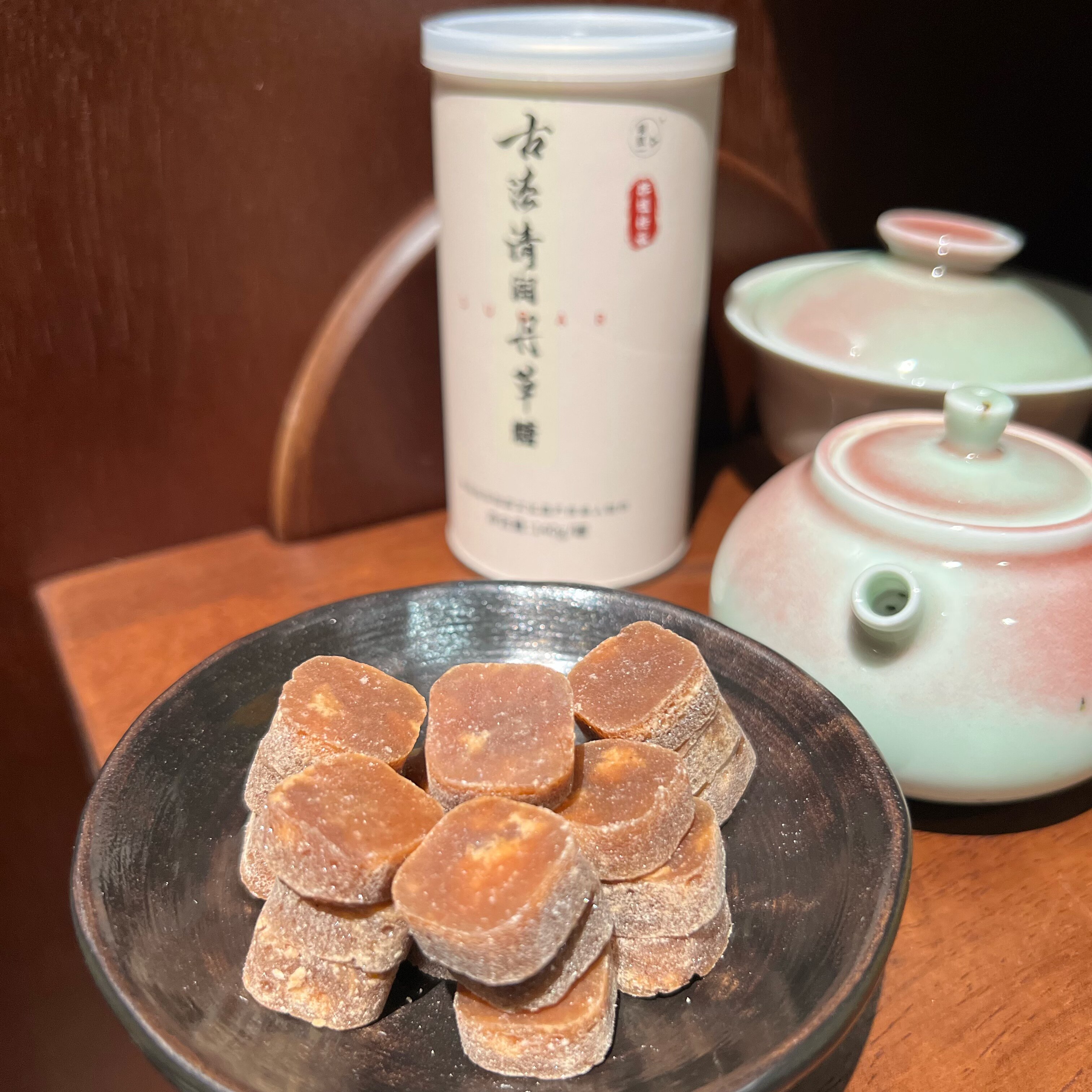 璞甄古法手工清润丹草糖罐装