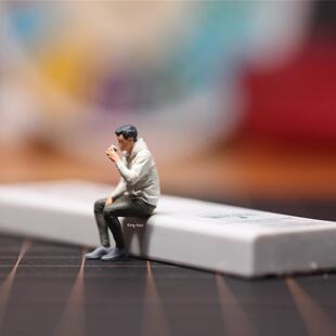 微缩景观人偶 43人偶车模场景搭配模型人物 咖啡男