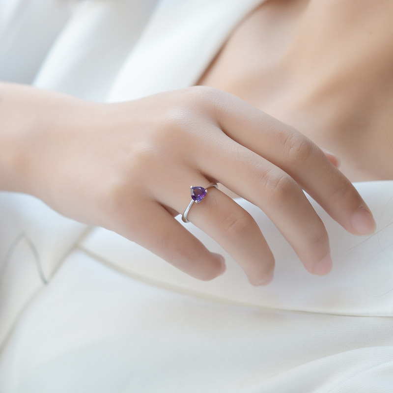 천연 자수정 하트 모양의 반지 크리스탈 쥬얼리 스톤 링 비즈 일본과 한국의 선물 쥬얼리