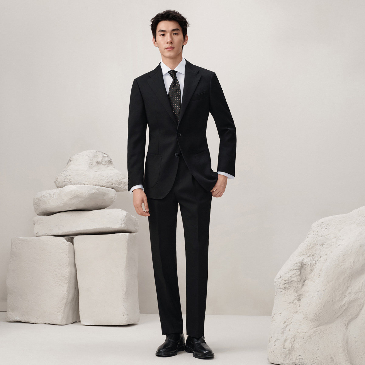 【可机洗】吉约蒙西装男套装新郎结婚纯羊毛黑色高级商务西服外套,男装,商务正装西服,淘宝优惠券,粉丝福利购,淘宝优惠卷