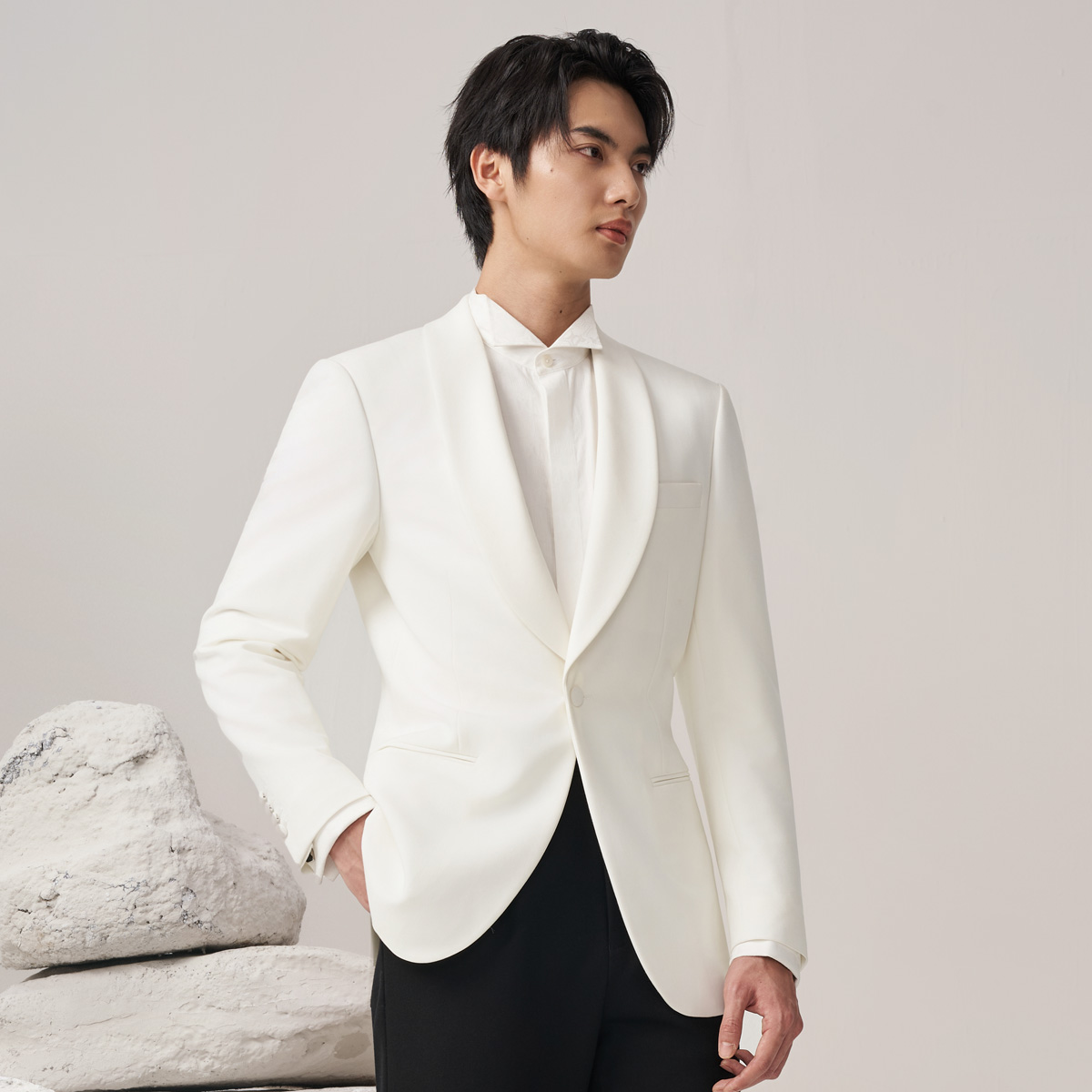 吉约蒙男士西装外套结婚新郎新款白色高级感西服休闲商务正装单西