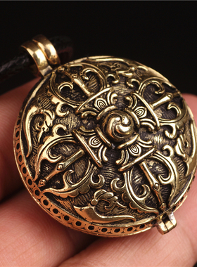 尼泊尔手工大小号黄铜嘎乌盒复古可打开项链吊坠圆形西藏噶乌男女