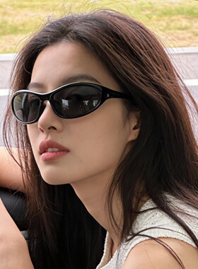 jennie同款眼镜黑超发箍墨镜女防紫外线方圆脸显瘦2026春夏太阳镜