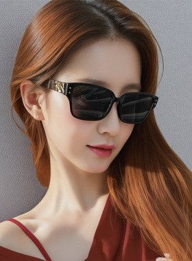 时髦黑色墨镜显瘦高级感太阳镜