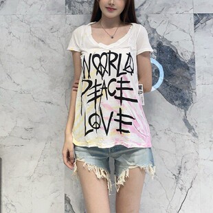 白色英文黄粉手印泼墨宽松小V领短袖 Moshi T恤女 Lauren 国内现货