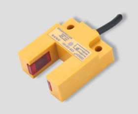 E3S-GS15P2 槽型光电开关 直流PNP常闭感应开关