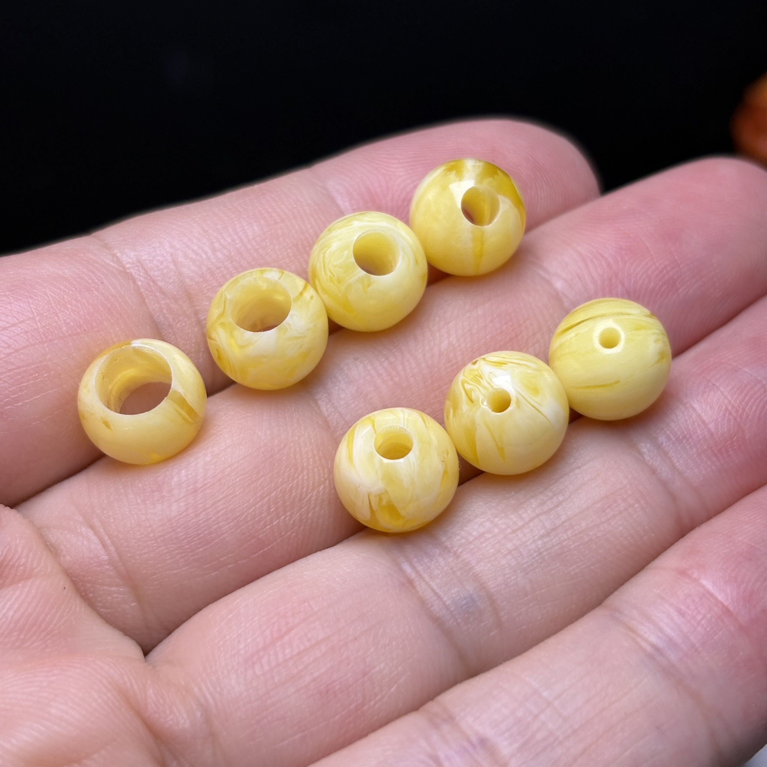 仿蜜蜡圆珠大孔珠纹路金白颜色黄配珠首选新款特惠好看不贵文玩风