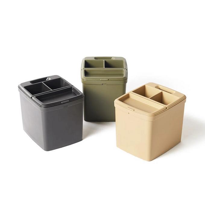 日本车用垃圾桶大容量翻盖式