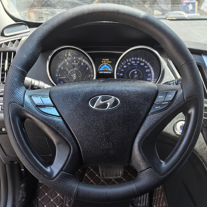 现代索纳塔八真皮专用方向盘套